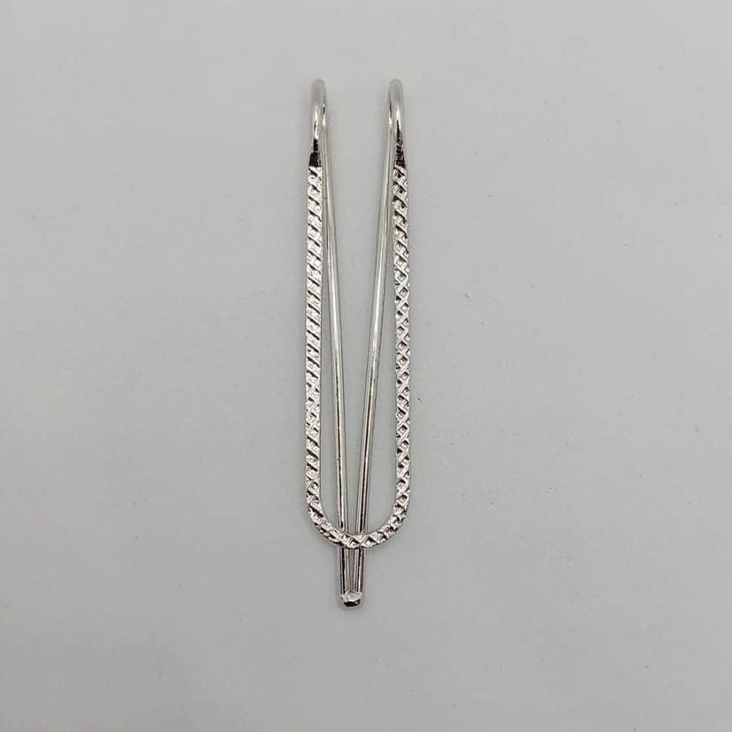 Shall Pins (4 Golden + 4 Silver) 8 Pieces - 4.8 cm Length - Multi-Purpose Metal Pins for Girls and Women- U Shape Clip for Saree - Dupatta - Hijab and Chunari view 3