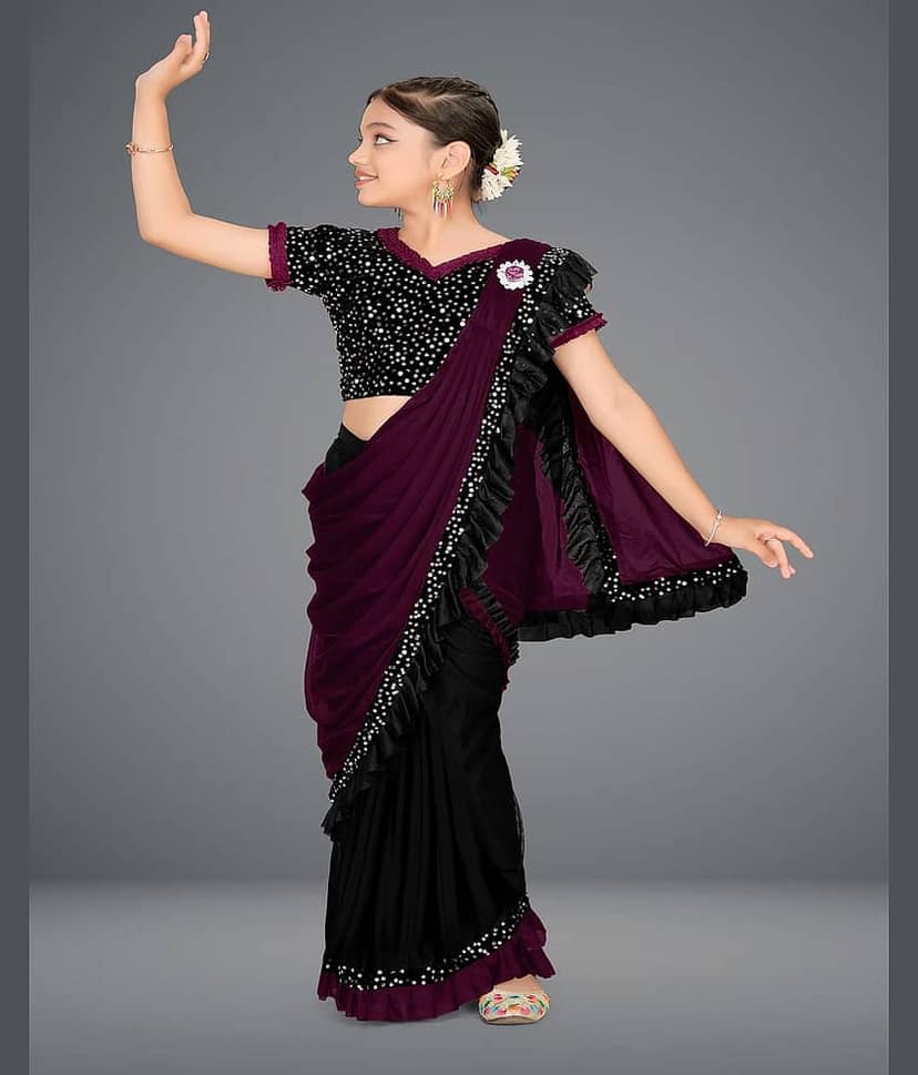 HARPITA Lycra Classic Saree For Girls ( Wine , Pack of 1 )