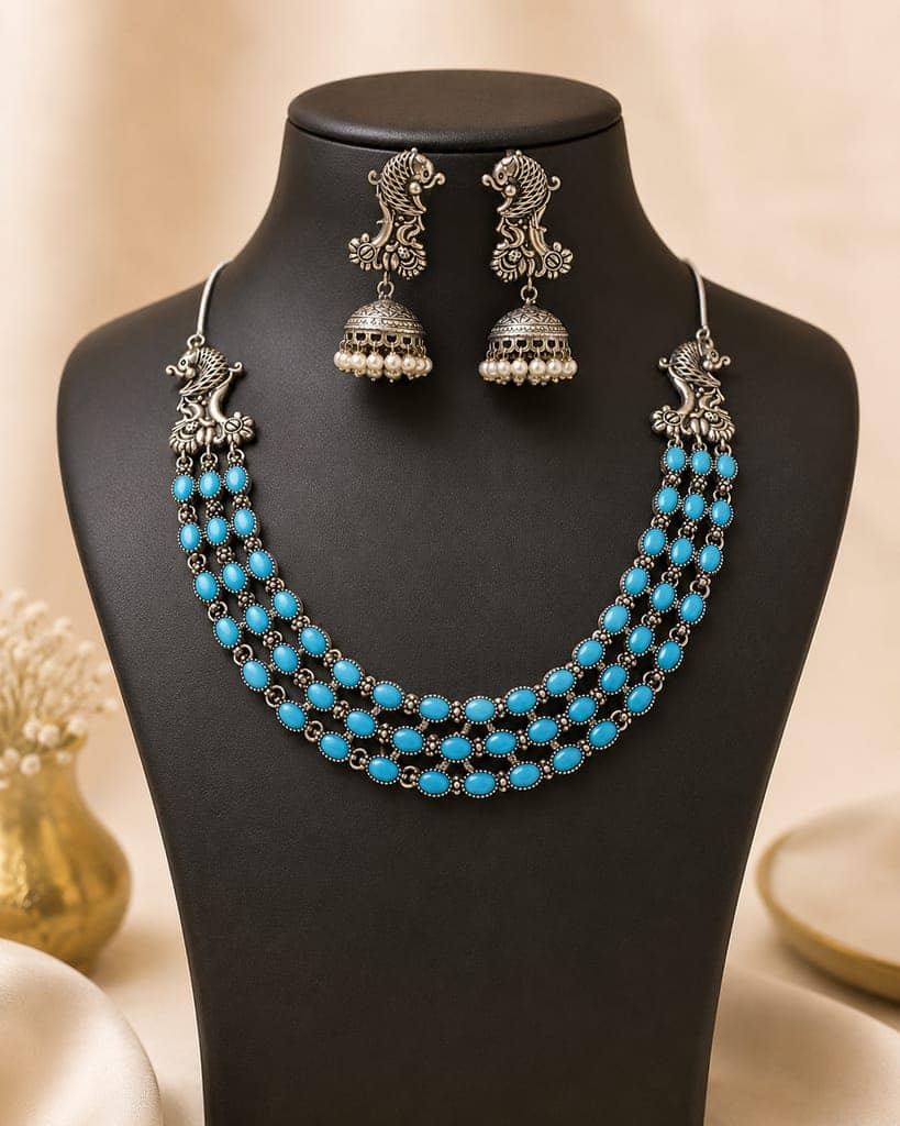 Glamvila Neel Tarang Jewellery set view 2