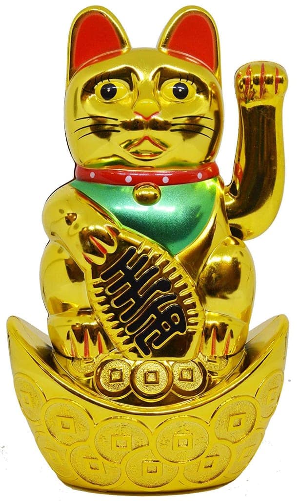 Nawani Vastu Feng Shui Welcome Cat. Size 10/7 cm
