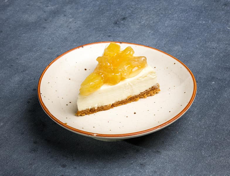 Pineapple baked cheesecake slice