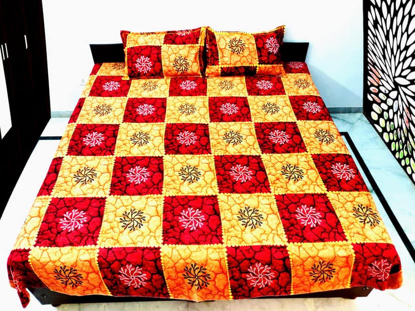 Omkar by R3 Inc. 250 TC Print Heavy Cotton Satin Double Bed Sheet with Pillow Cover view 2
