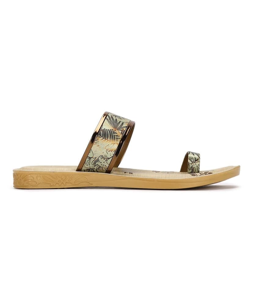 Paragon Women's Casual Sandals with Anti-Skid Sole & Sturdy Construction view 3