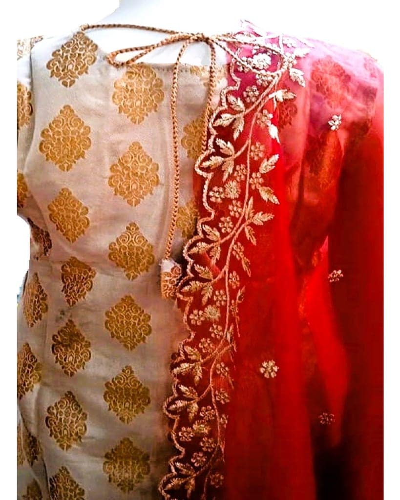 MyCOST Zari Weave Jacquard Festival wear Kurta Pant Dupatta Set, Sleeves attached view 8