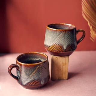 Handcrafted Leaf Pattern Ceramic Mugs Pack of 1, Microwave Safe view 2