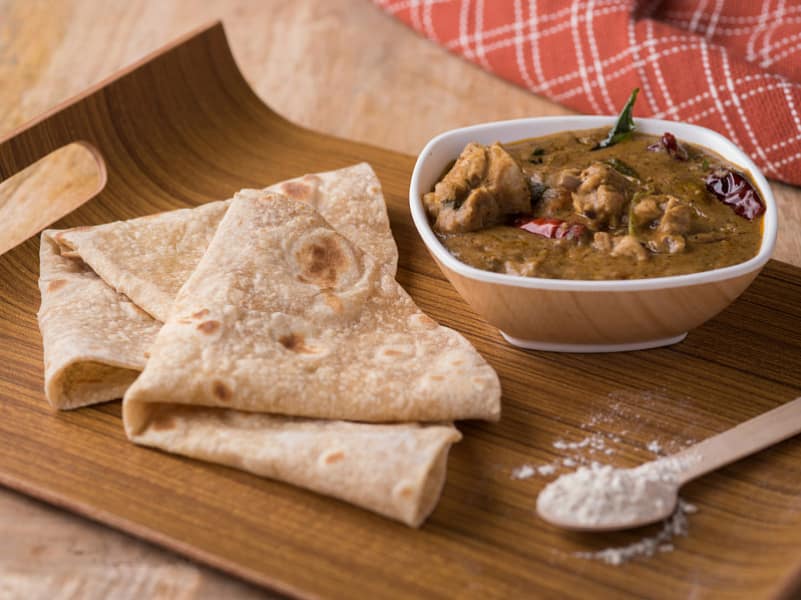 Chapati (2 pcs) + chicken gravy