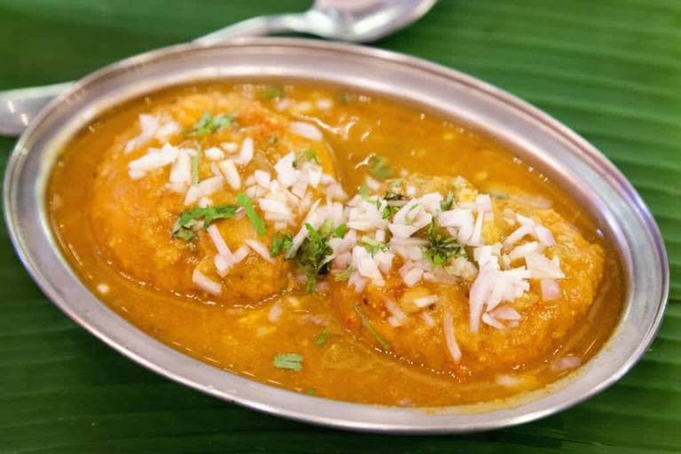 Sambhar vada