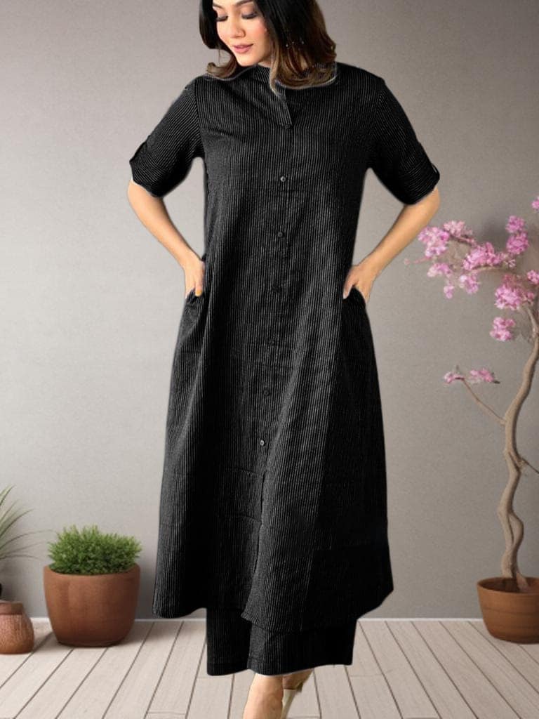 PREMIUM COTTON BLACK KATHA COORD SET. view 3