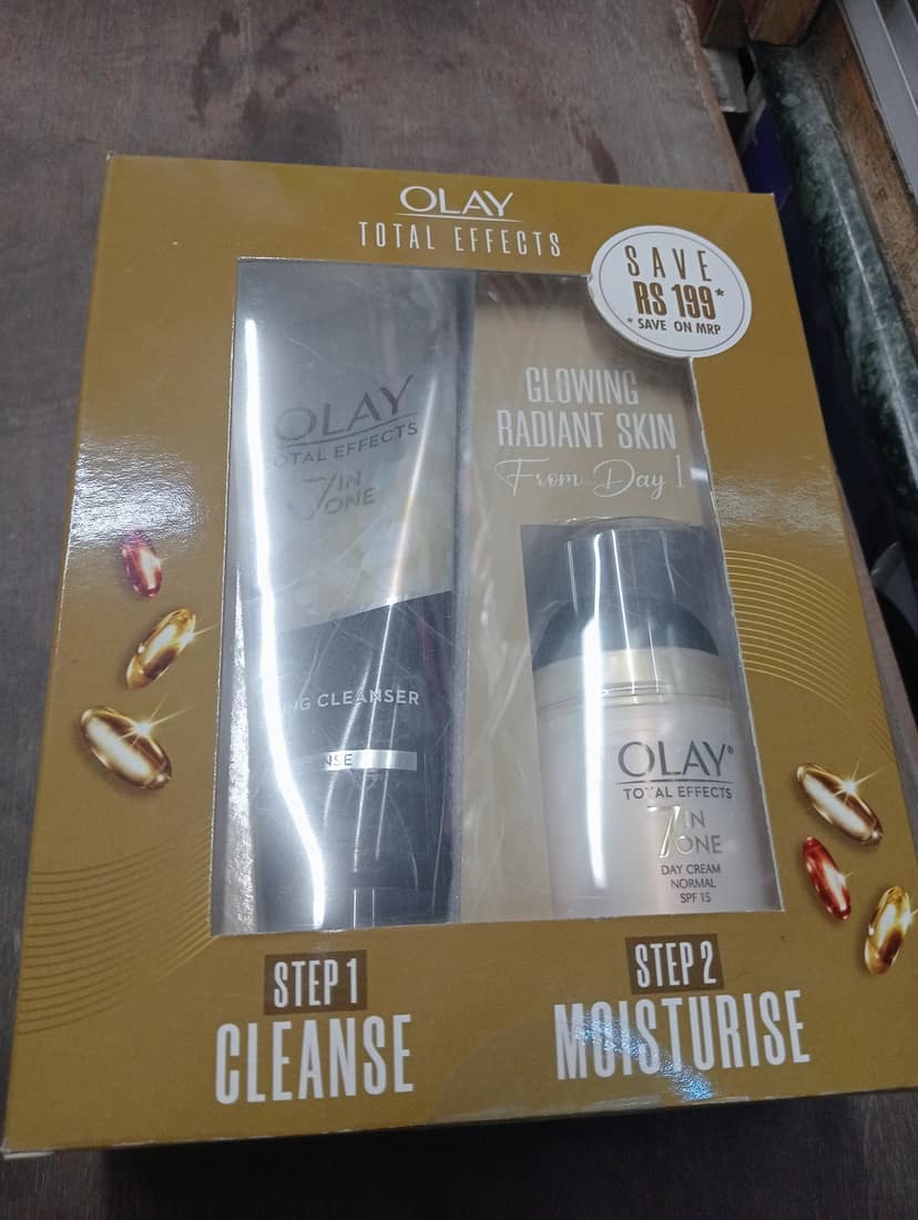 Olay Total effects Cleanse Moisturise