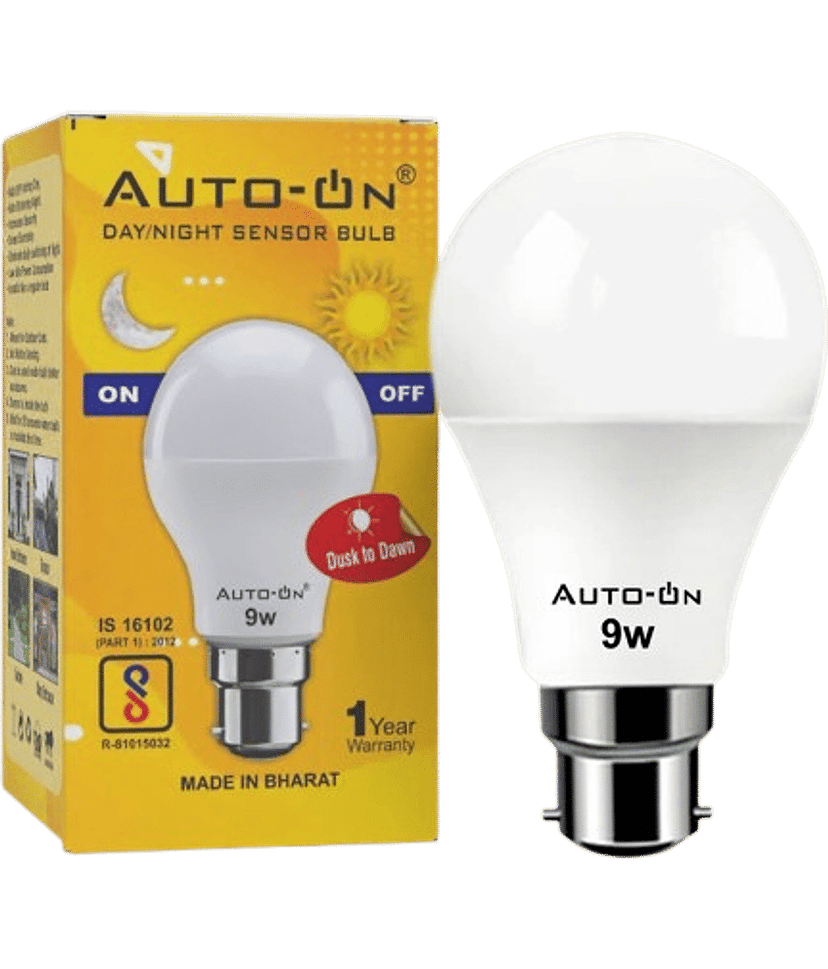 Auto-ON Day/Night Sensor Light White - Pack of 1
