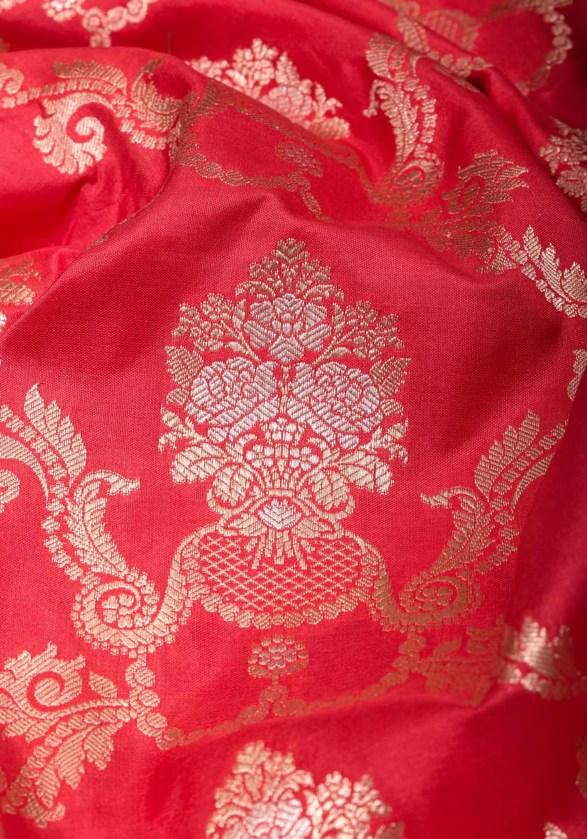 Red tone Exquisite Banarasi Katan Silk saree with Florals Alfi Jaal | SILK MARK CERTIFIED view 5