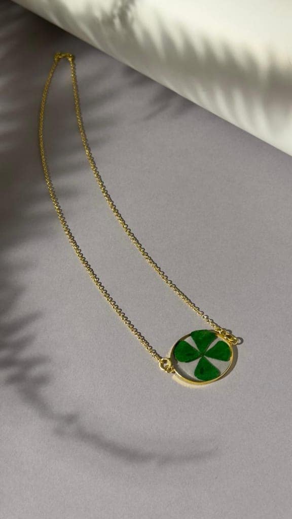 Four Leaf Clover view 3