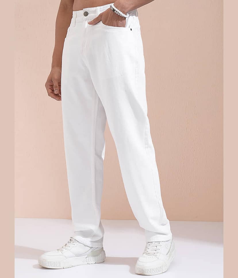 Highlander Relaxed Solid Men's Jeans - White ( Pack of 1 ) view 4