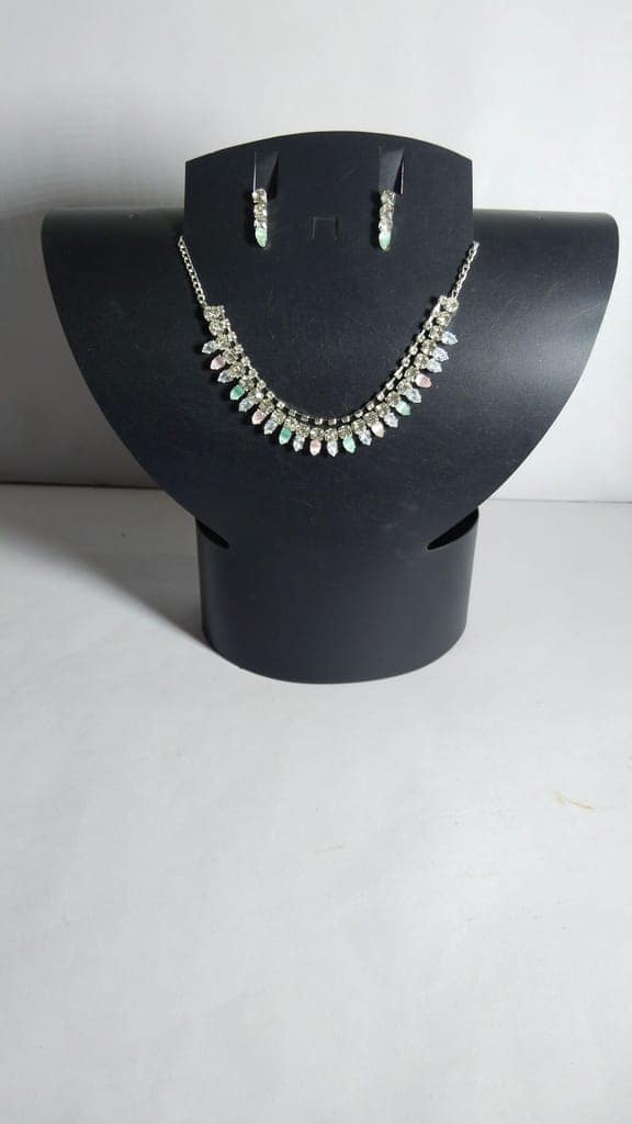 Elegant Rhinestone Necklace and Earring Set view 2