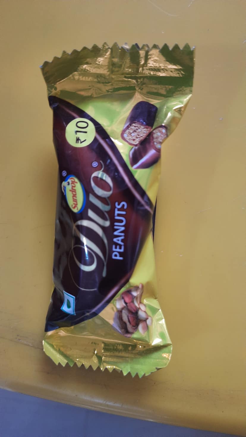 Duo peanuts