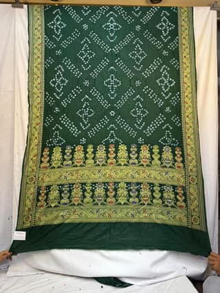 Kala Sanskruti All Over Green Color Dupion Silk Bandhani Saree 6.5M with Blouse Piece Elegant Traditional Wear Bridal Saree for Women