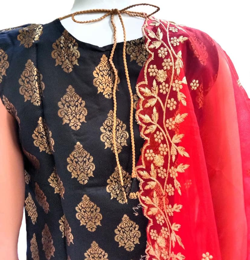 MyCOST Zari Weave Jacquard Festival wear Kurta Pant Dupatta Set, Sleeves attached view 7
