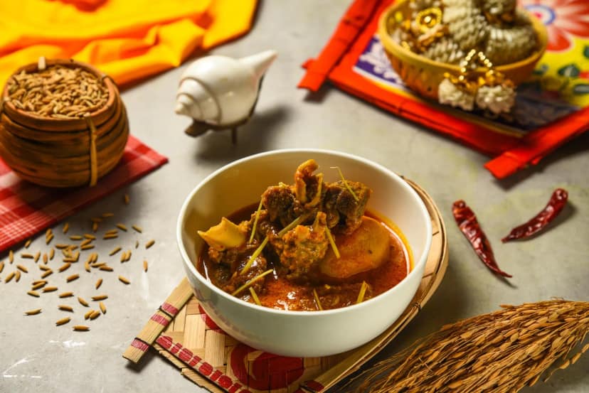 Mangsher Jhol (Mutton) 4Pcs