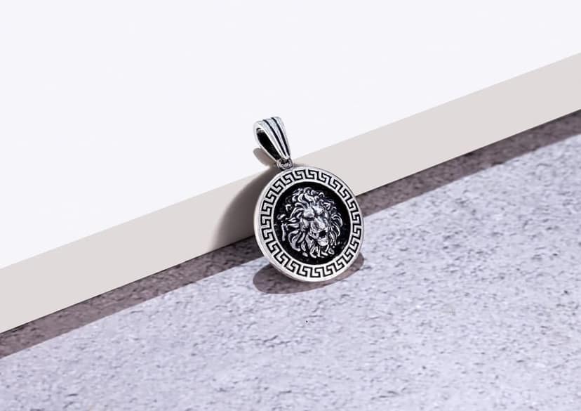 King Of The Jungle Pendant view 6