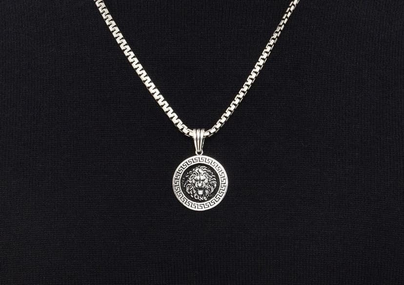 King Of The Jungle Pendant view 7