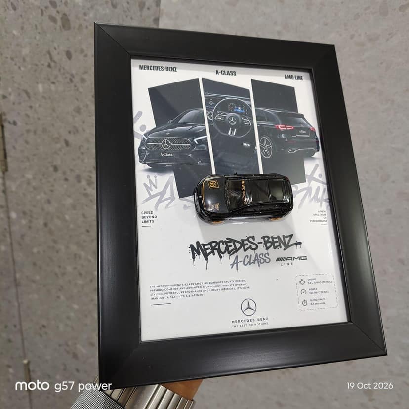 Mercedes Benz A- Class ! Die Cast Car Frame view 4