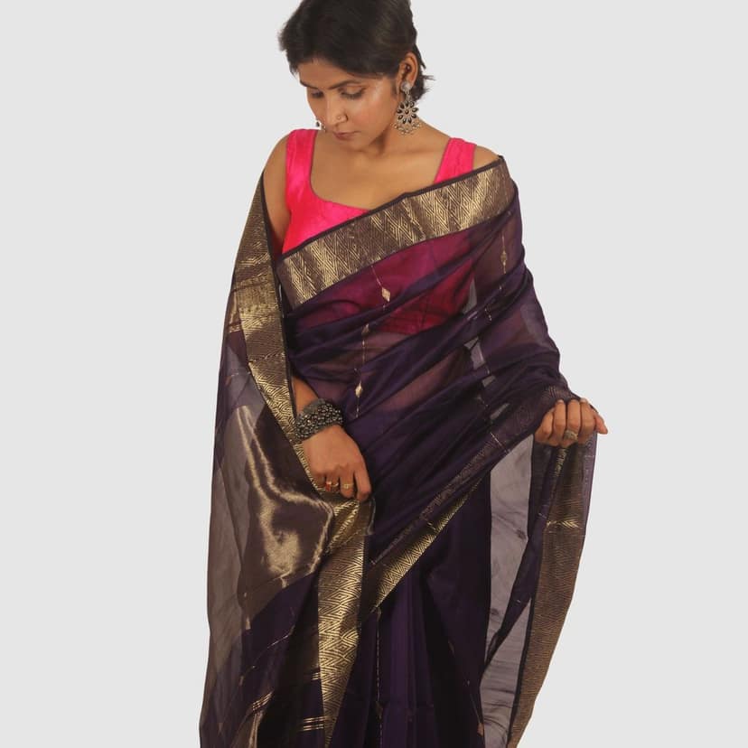 Royal Purple Maheshwari Handloom Saree with Classic Gold Zari Border view 6