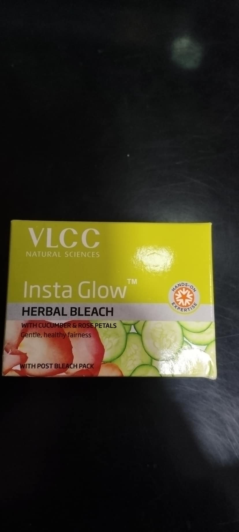 Vlcc Insta glow Herbal bleach