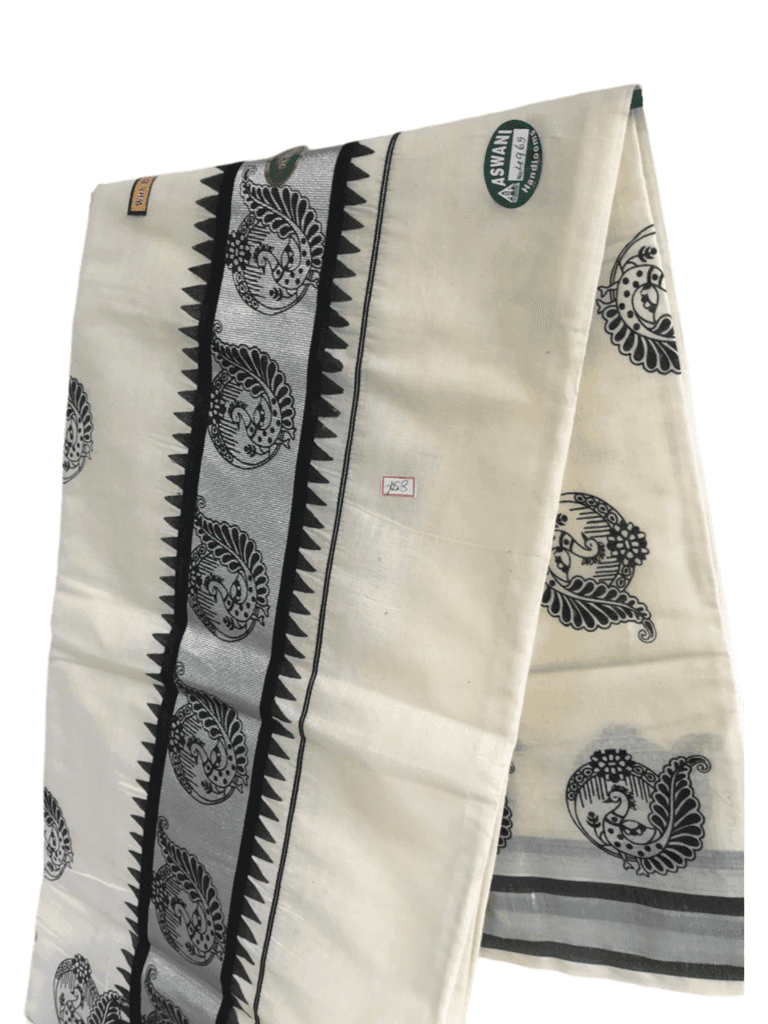 Handloom saree with attached blouse view 2