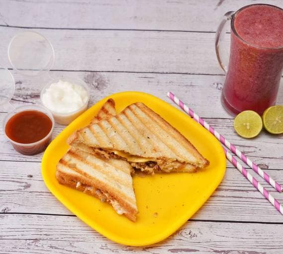 Cheese Chicken Sandwich +Grape Juice