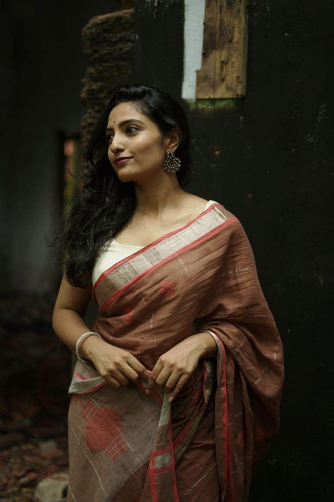 Sitara -light brown zari by cotton saree view 5