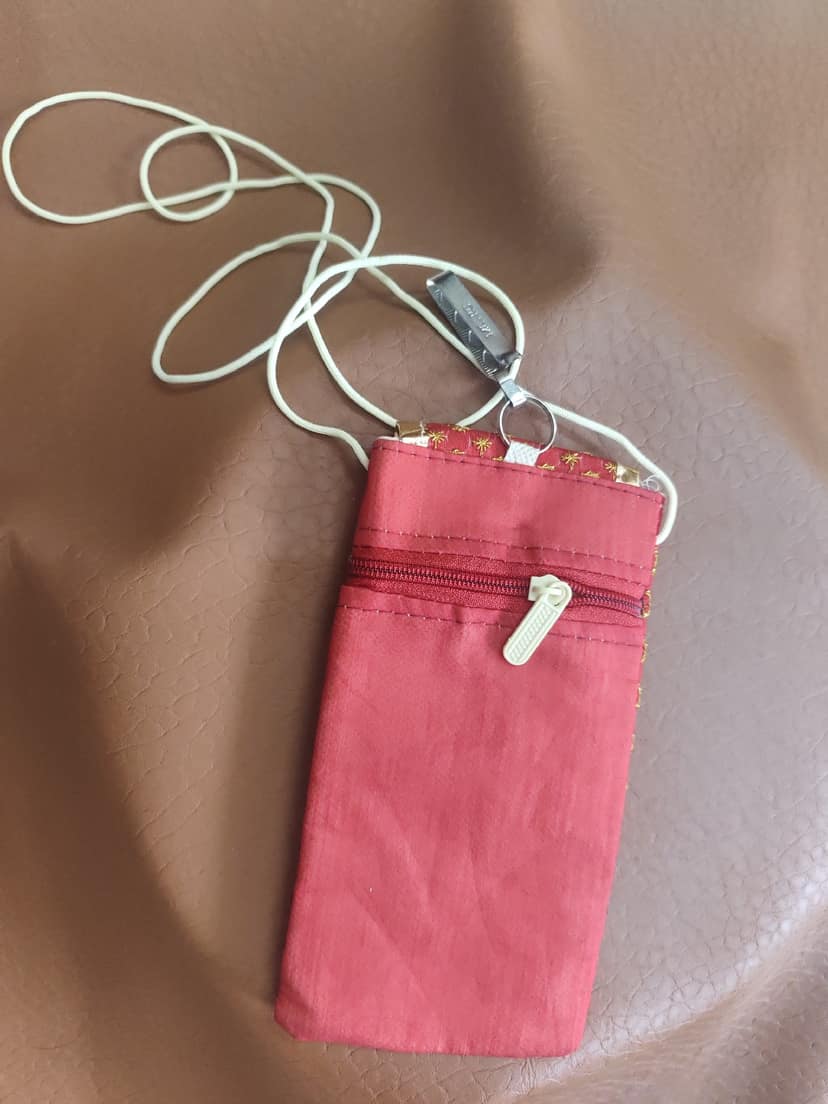 Versatile Daily Use Mobile Bag with Strap, Hook & Chain view 2