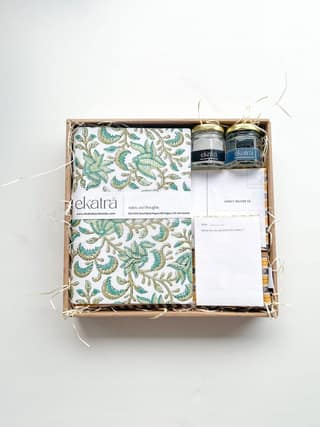 Sustainable Gratitude Hamper by Ekatra - Green Leaf floral