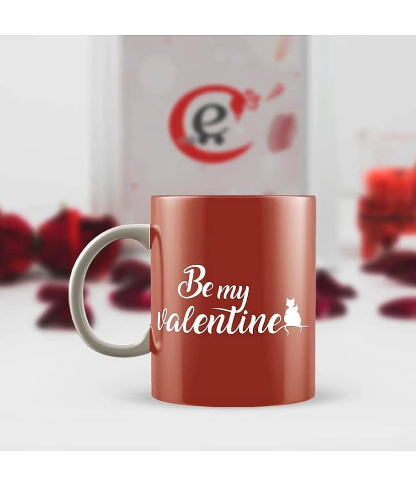 eCraftIndia White Ceramic Valentine Hamper