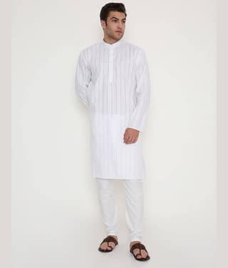 Maharaja Viscose Self Design Regular Fit Kurta Pyjama Set For Men ( White )