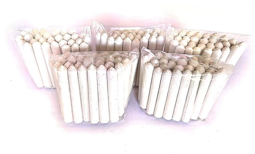 Pack of 150 pieces white chalk sticks for blackboard