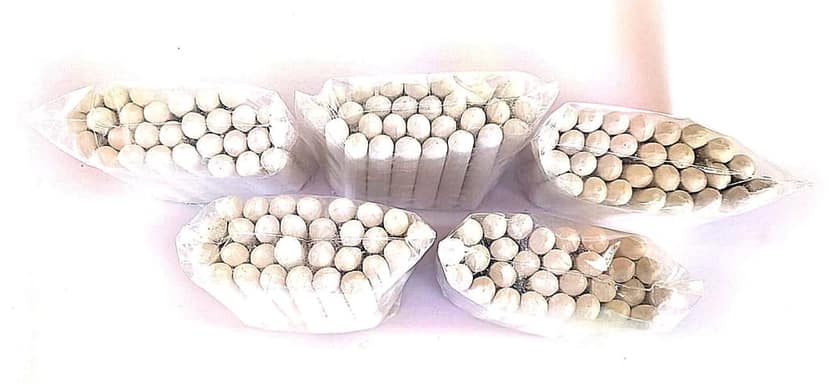 Pack of 150 pieces white chalk sticks for blackboard view 2