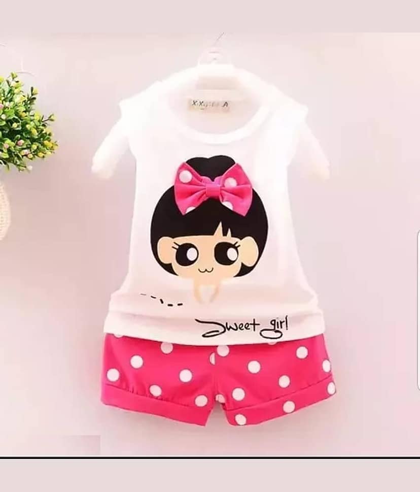 MUSNAH GARMENTS Pack of 1 Girls Cotton Blend Top With Shorts ( White )