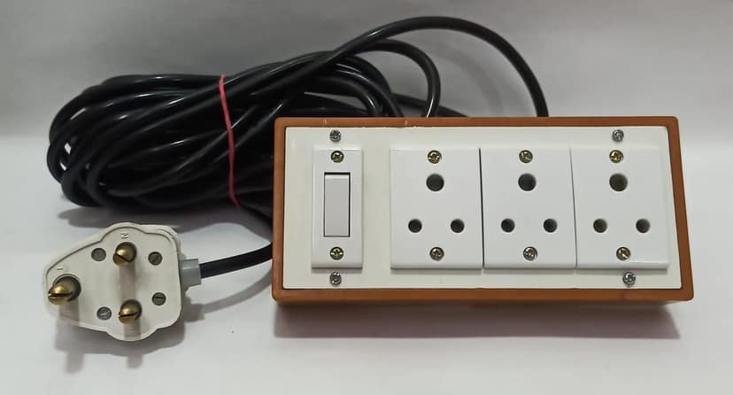 6A 3 Sockets (3 Pin Socket) & 1 Switch Extension Box with 16A Plug & 50m Wire view 4