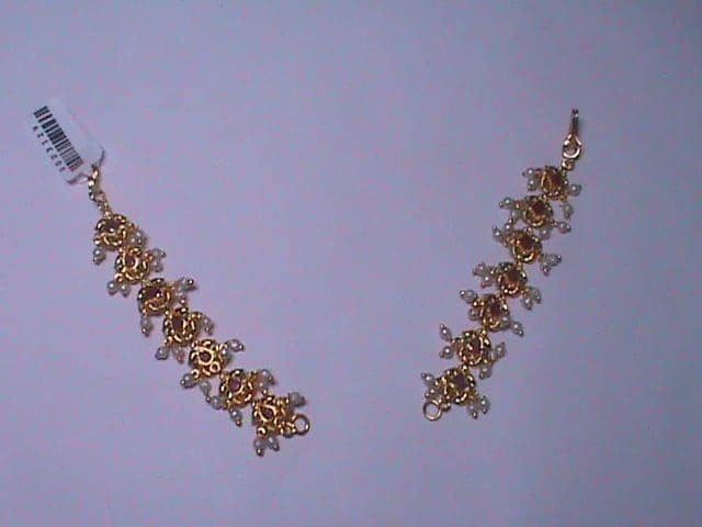Indian Traditional Gold Plated Chandbali Earrings With Pearls view 2