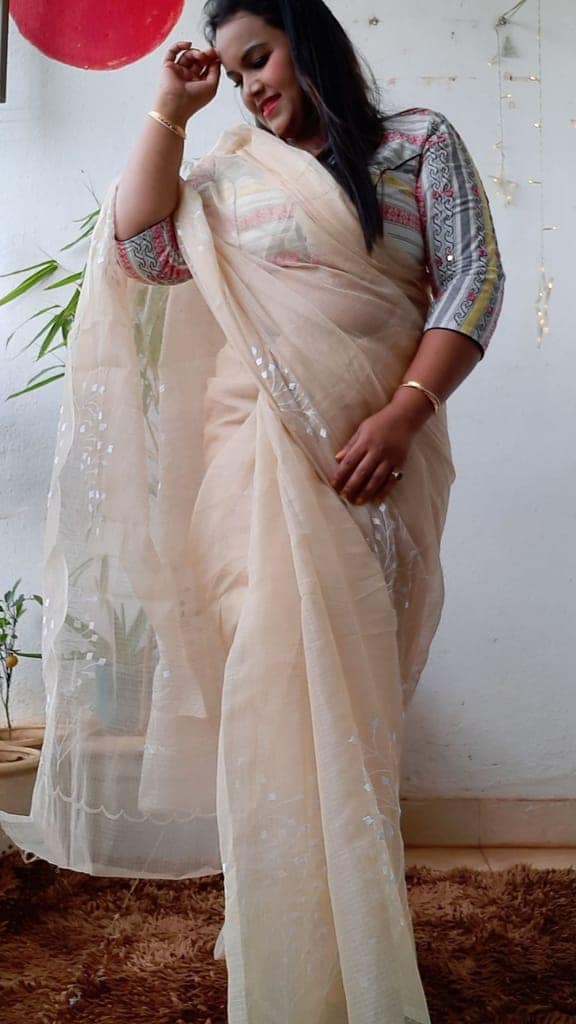 Kota Doria Saree Embroidered Cloudy Brown Color with blouse Handcrafted-2658 view 3