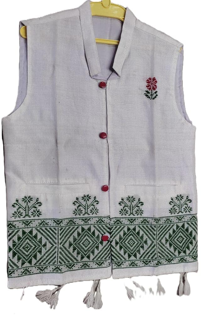 KARBI WHITE COAT view 2