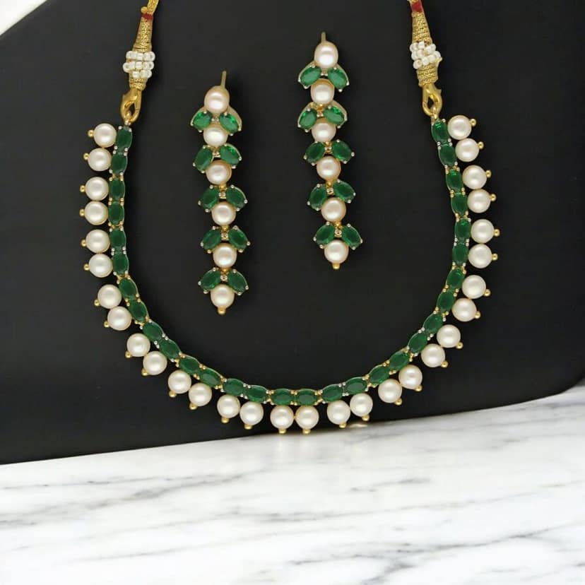 Sri Jagdamba Pearls Trellis Pearl Set For Women Girls