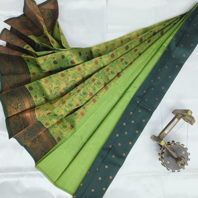 Silk Cotton Saree with Blouse view 3