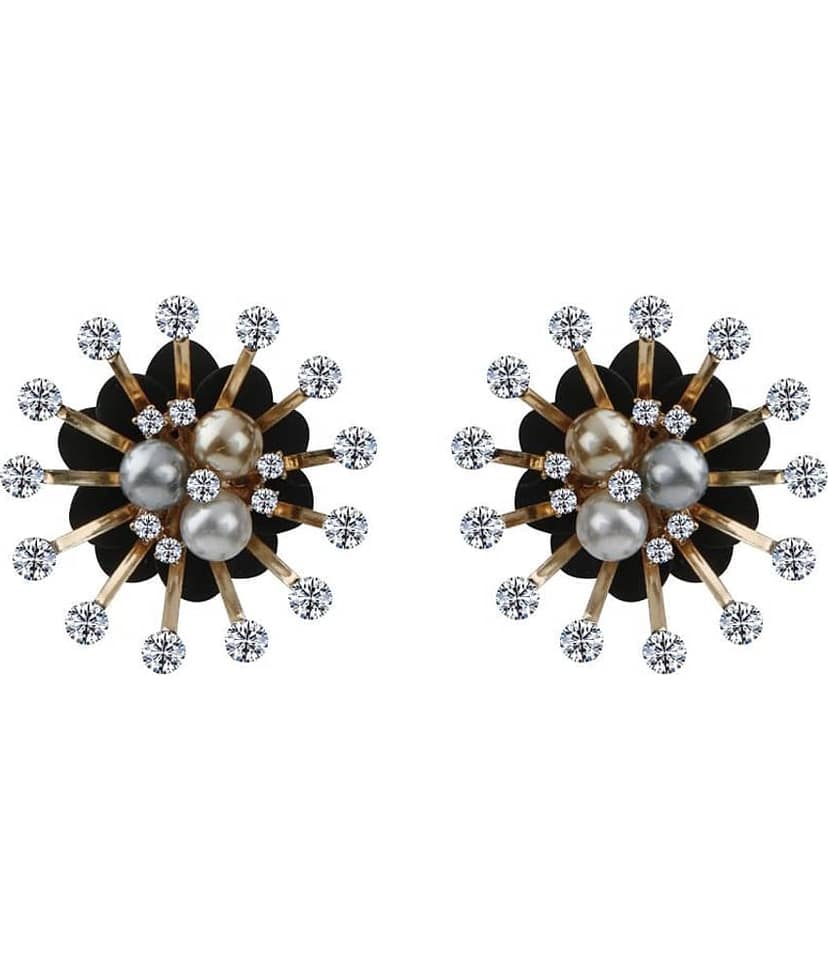 Silver Shine - Golden Stud Earrings ( Pack of 1 )