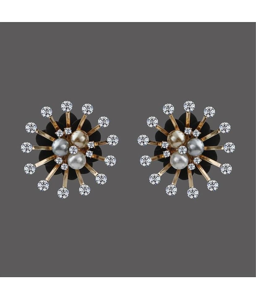 Silver Shine - Golden Stud Earrings ( Pack of 1 ) view 2