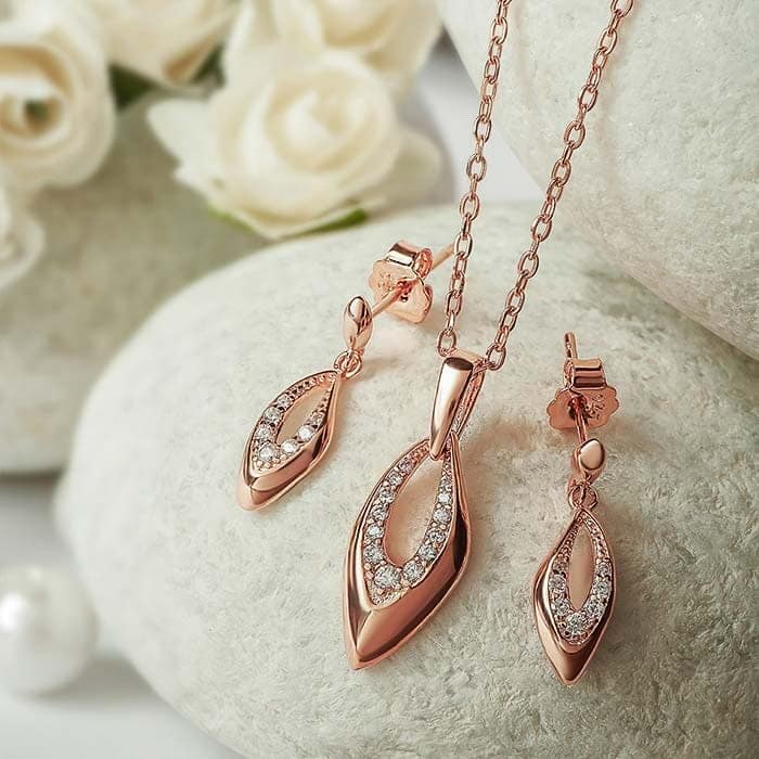 Rose Gold Sparkle Amulet Pendant Set with Chain view 3