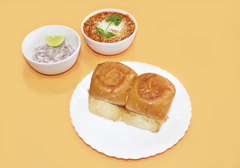 Cheese pav bhaji