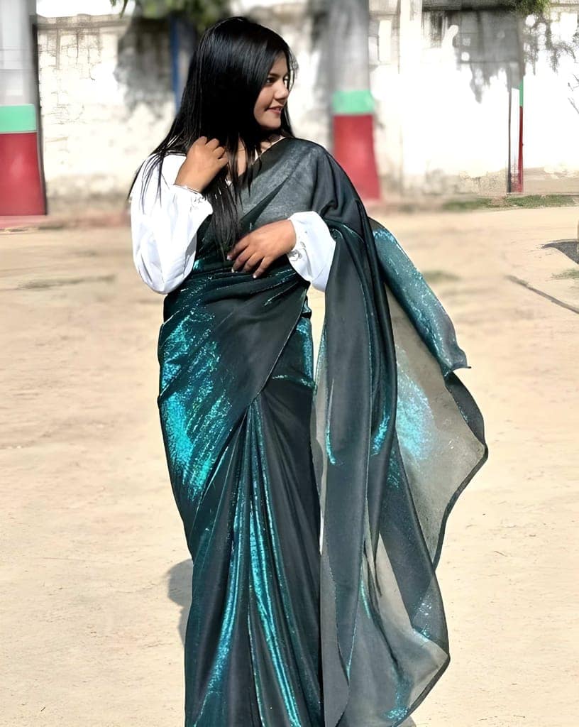 WUGO Women's Black Shimmer Organza Saree with Metallic Teal Finish | Designer Party Wear, Wedding, Festive & Evening Wear Saree with Unstitched Blouse Piece view 2