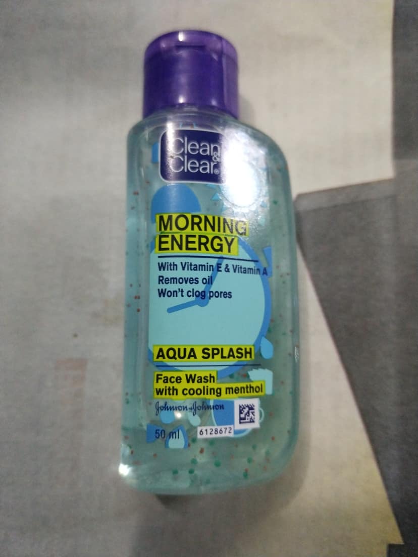 Clean and clear morning energy face wash