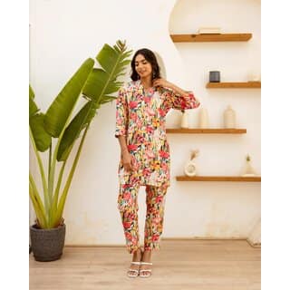Elara Women's Floral Co-ord Set - Chic and Comfortable Matching Outfit
